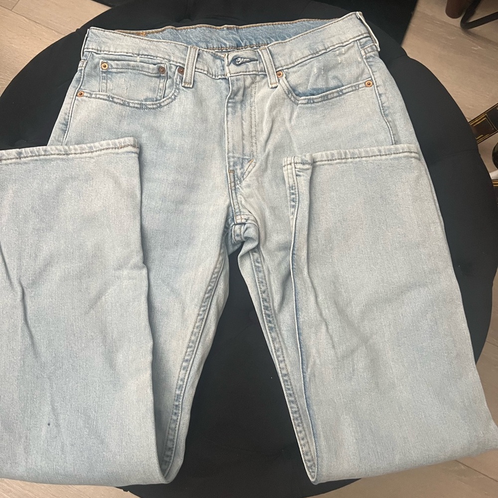 Levi’s 514 Light Blue Denim Jeans